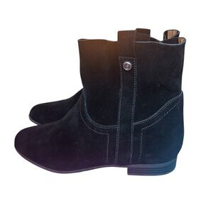Frye & Co boots black Suede size 8 women.